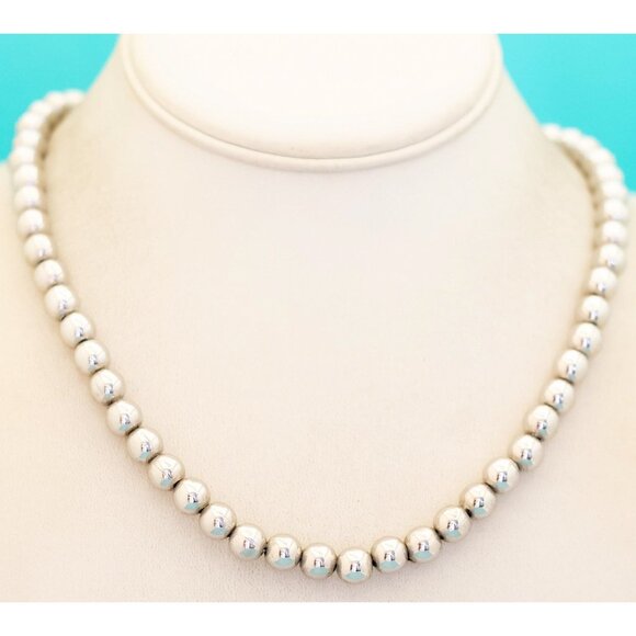 24 inch, Vintage Silver Tone Sphere Ball Beads Beaded Necklace by Napier - R39 - Picture 2 of 3